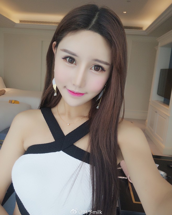 林予milk的照片微相册