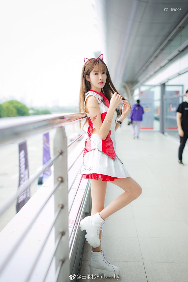 狮子灬挽歌从刘不器转采于2017-08-24 19:11:34王羽杉barbieshy的微博