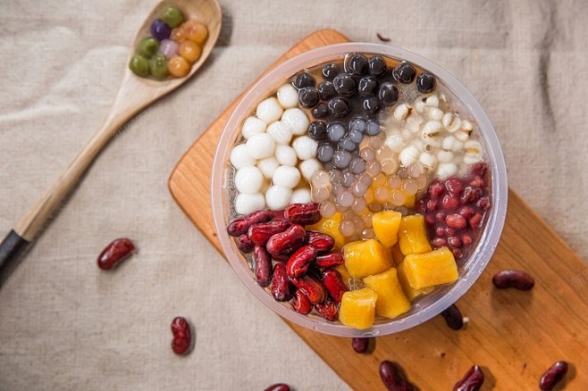 冰粉两份糖水食物芋圆平面电商创意素材