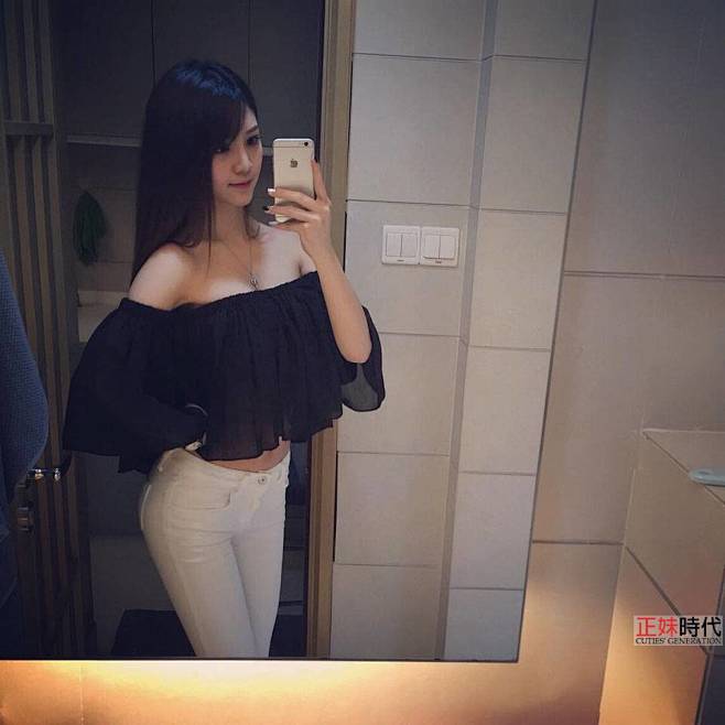 crystallee超正逆天身材美腿麻豆简直是仙女下凡正妹