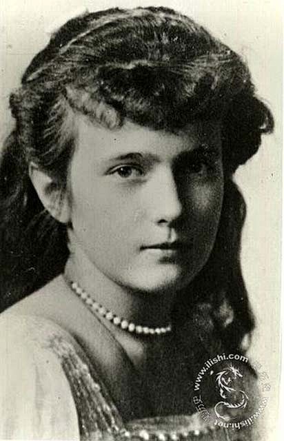 俄国末代公主安娜斯塔西娅英格丽褒曼经典电影真假公主的原型沙皇一家