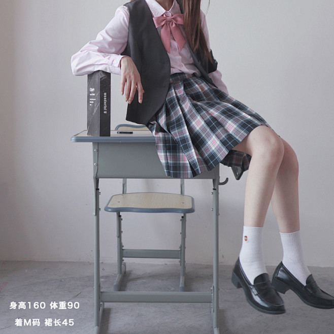 胡桃木jk樱花金平糖88日2000nikke日毛面料原创jk制服格裙淘宝网