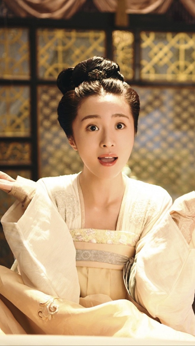 12:09:22柜中美人·黄清风·胡冰卿古装萌哒哒调皮可爱女没吃药也觉得