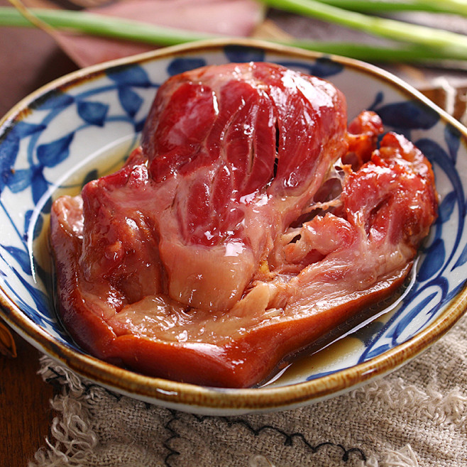 宝聚源200g酱猪肘肉肘花大肘子熟食去骨猪腿肉真空酱香肘子卤肉tmall