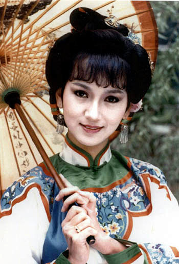 古装美人京华烟云1988年赵雅芝主演电视连续剧赵雅芝饰演姚家大小姐姚