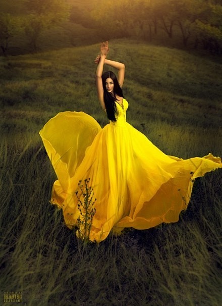 倩影*美背繁星满枝丫同采自weibo.com该采集也在以下画板加载更多