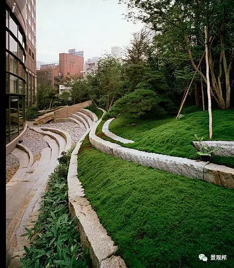 10:45:02用心设计的墙,就是不一样b-条石景观 草阶_yay鱼同采自mp