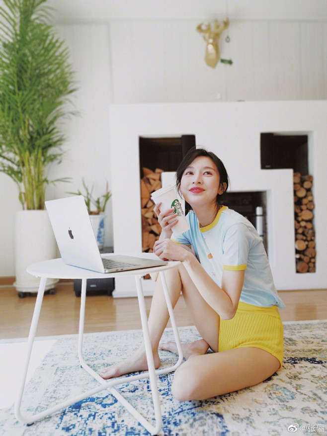 张俪的微博微博