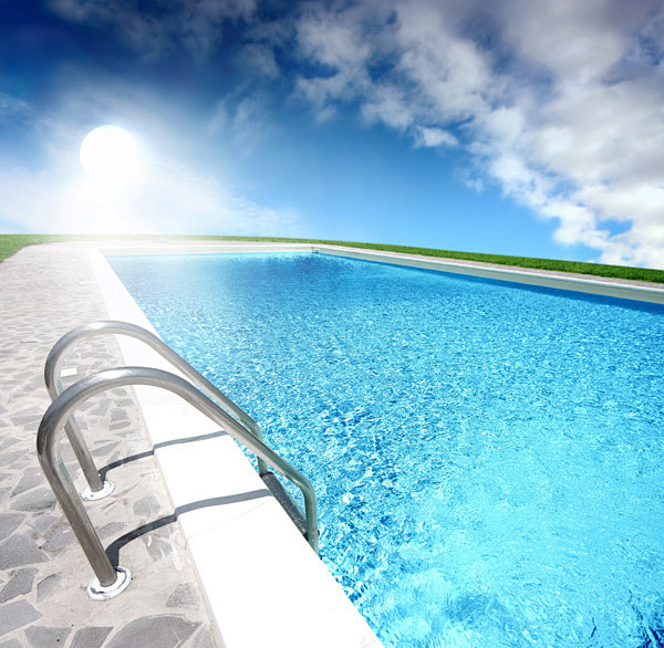 游泳池图片