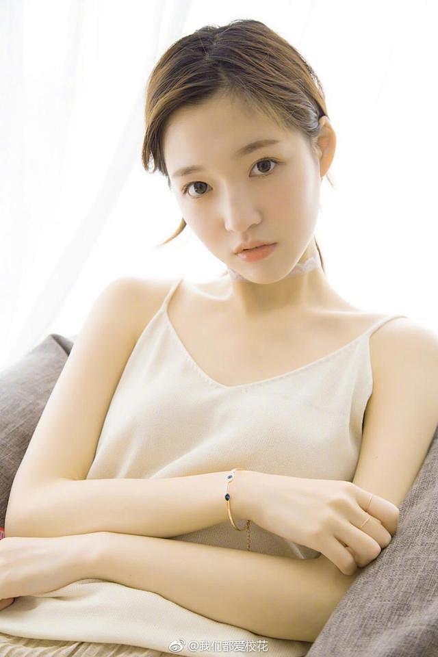 千年一遇娇嫩少女美貌脱俗日本宅男的女神今日头条