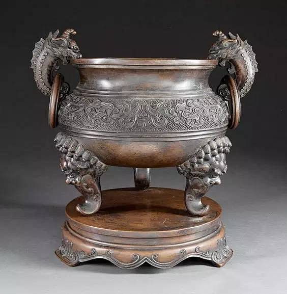 御用的香炉每一个都是精品