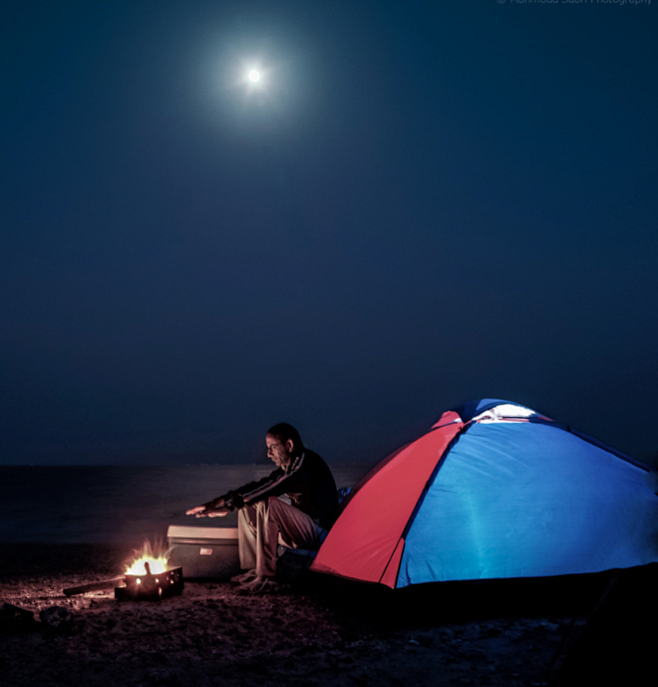 绝美的户外星空下露营唯美摄影照片