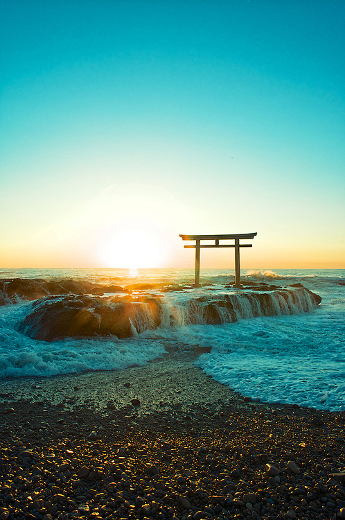 摄影胶片纪实旅行日本日系和风城市建筑文化复古自然风景视觉色彩海滩