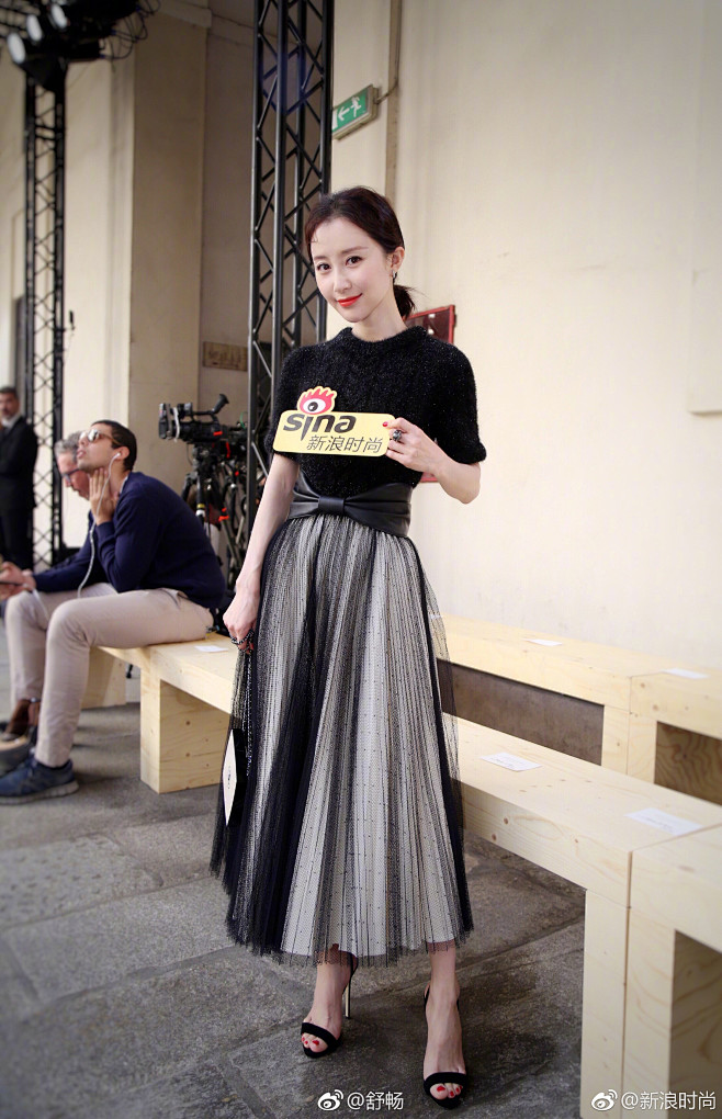 00:42:43舒畅fashion『时尚』时装配饰街拍穿搭一只恋家的蟹蟹同采自