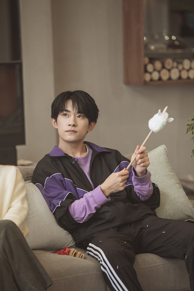 易烊千玺jacksonyee工作室的照片微相册