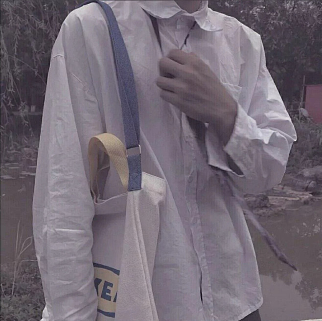 男生头像真人部位拿图点赞