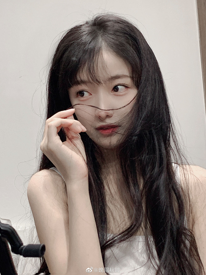 晚间秋瞳的个人主页微博