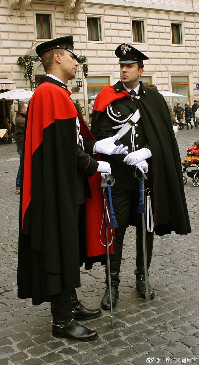 现代欧洲在军礼服设计上能成体系的和大英抗衡的应该只剩下意大利了