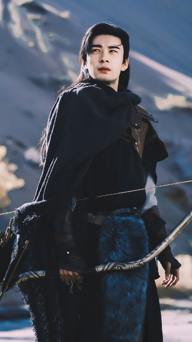 东宫李承鄞陈星旭饰