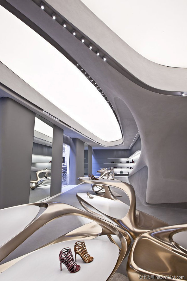 建筑大师扎哈高跟鞋展厅建筑大师扎哈高跟鞋展厅设计作品详情全球展厅
