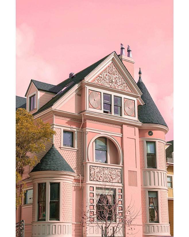 一如既往,喜欢粉色房子
