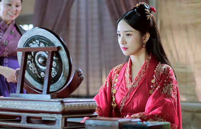 清光朗月从helianthusy转采于2019-06-23 22:42:35古装清光朗月该采集