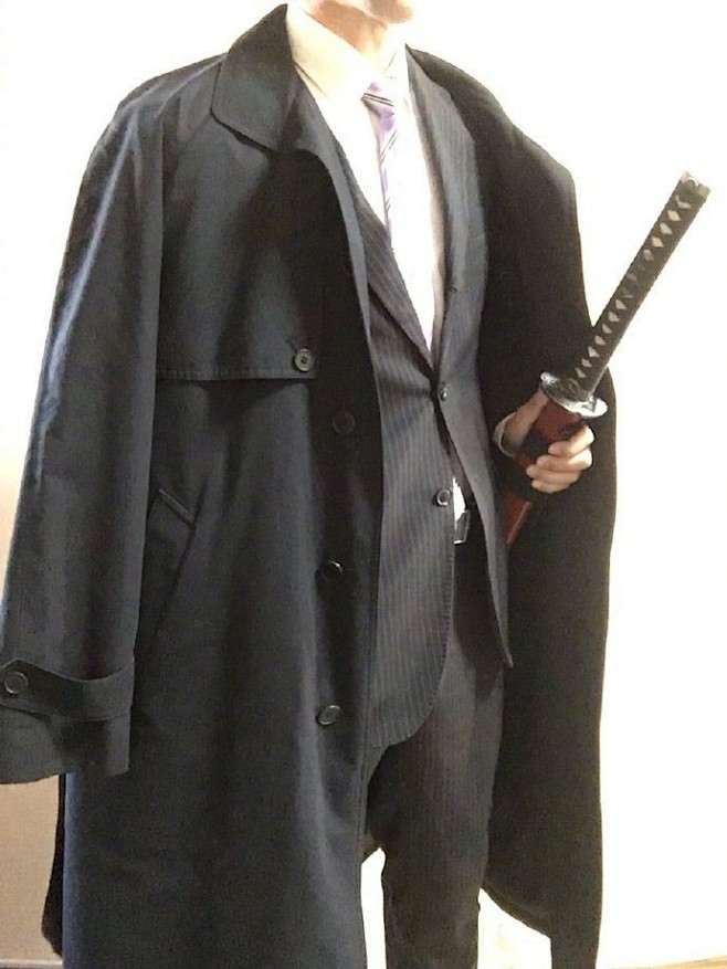 设计秀推主kagaho04的一些持刀动作可供学习参考