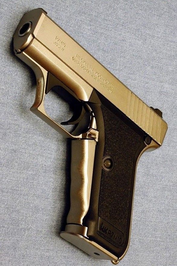 hk p7m10 pistol in g.