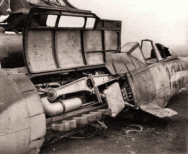 底板行动中迫降在布鲁塞尔附近fw190d9战斗机