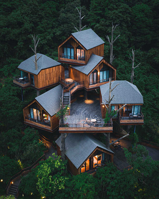 cscnwlzi从gd-1063转采于2020-10-10 10:11:55林中小屋建筑cscnwlzi同