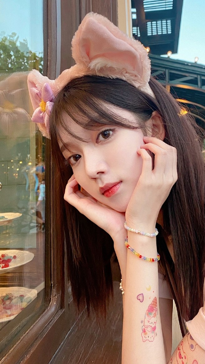 肖雨中央戏剧学院99年天蝎座身高171cm体重48kg来自山东济南7867