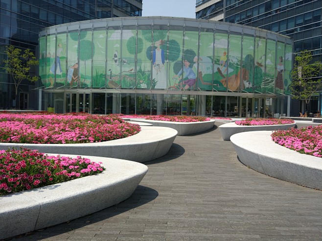 上海耐克总部logo花池特色花池
