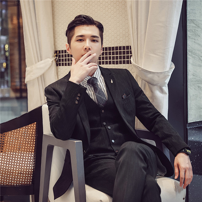 西服休闲套装男修身潮流商务正装男士新郎伴郎结婚礼服西装三件套淘宝