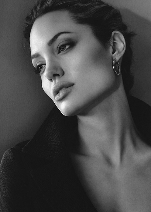 angelinajolie