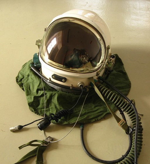 苏联万米航空兵头盔tk4