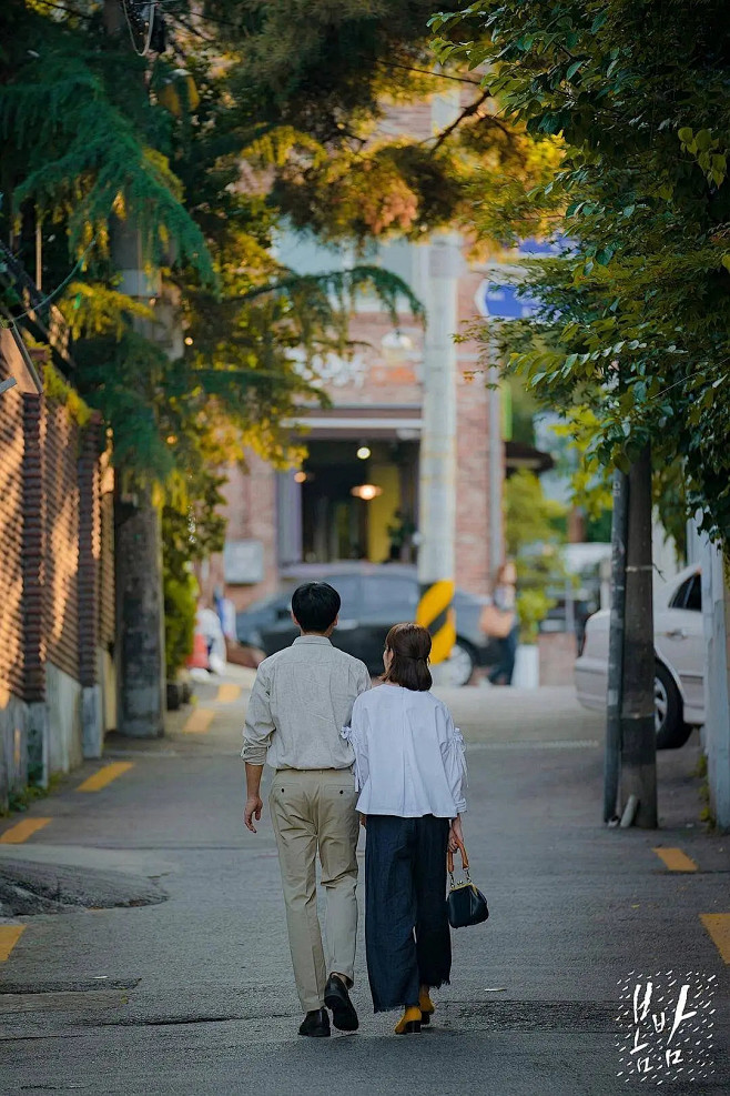 背影光影情侣韩剧