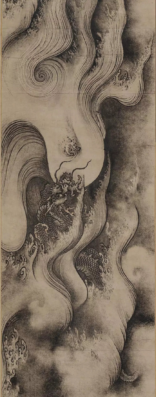 南宋陈荣的九龙图长卷气势磅礴飘逸洒脱成为构建艺术装置的参照