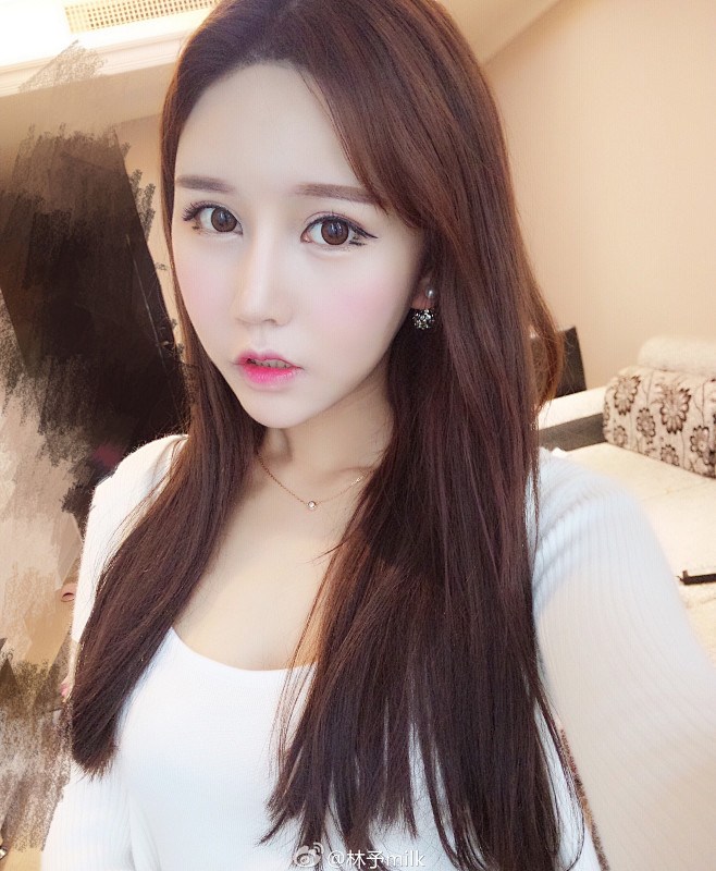 林予milk的照片微相册