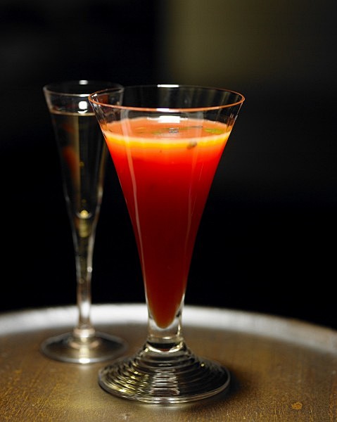 ligowiner通过花瓣chrome扩展采集于2014-08-16 12:52:41鸡尾酒图片