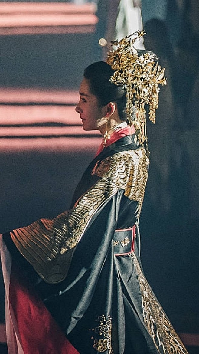 几重星゛轨゛从随心的转采于2018-11-28 15:20:30扶摇 杨幂古风汉服几