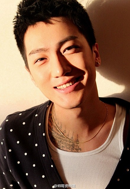 推荐帅哥林希daniel生日1987年11月14日身高176cm体重60kg星座天蝎座