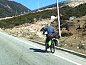 在318的公路上有许多骑行客，在高原上艰难的骑行。,shan1230