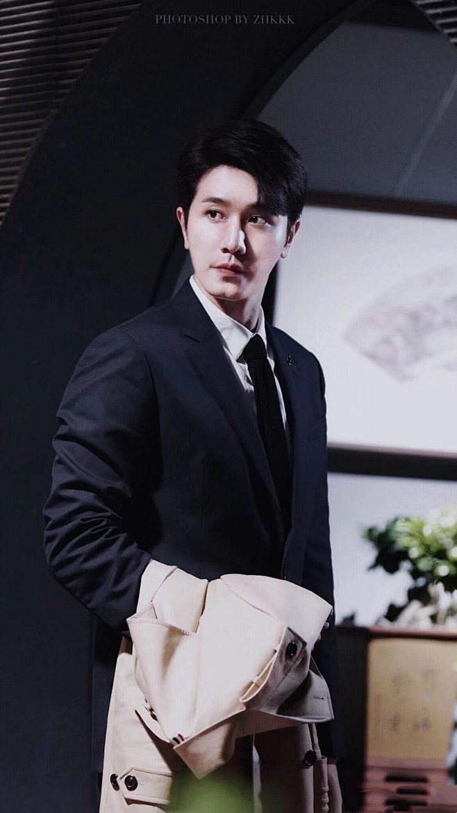 彭冠英掌中之物