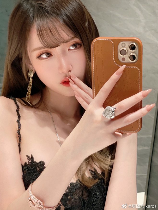 腐团儿ikaros的个人主页微博