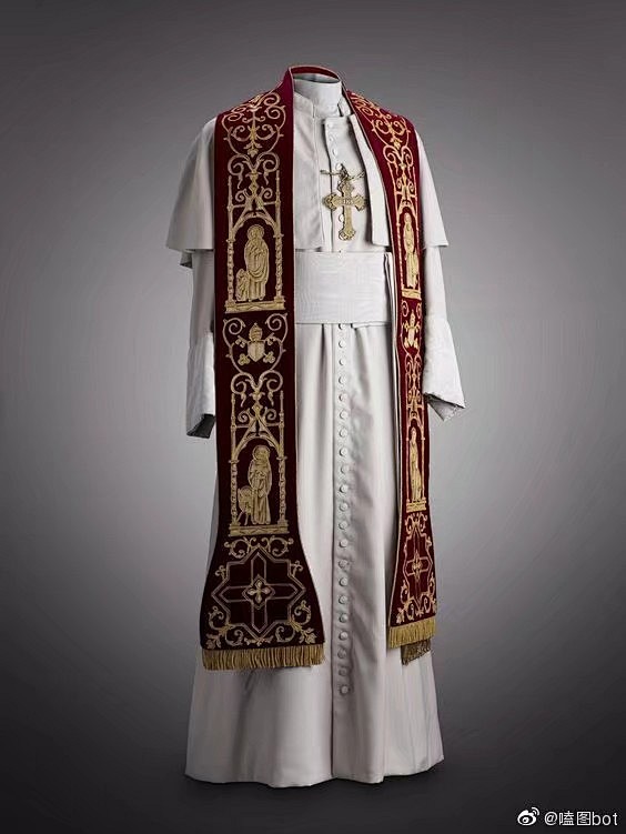 天主教神父服装图片