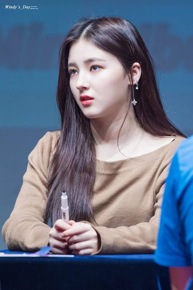 清新芭比李承利