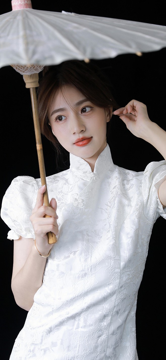 旗袍姑娘
