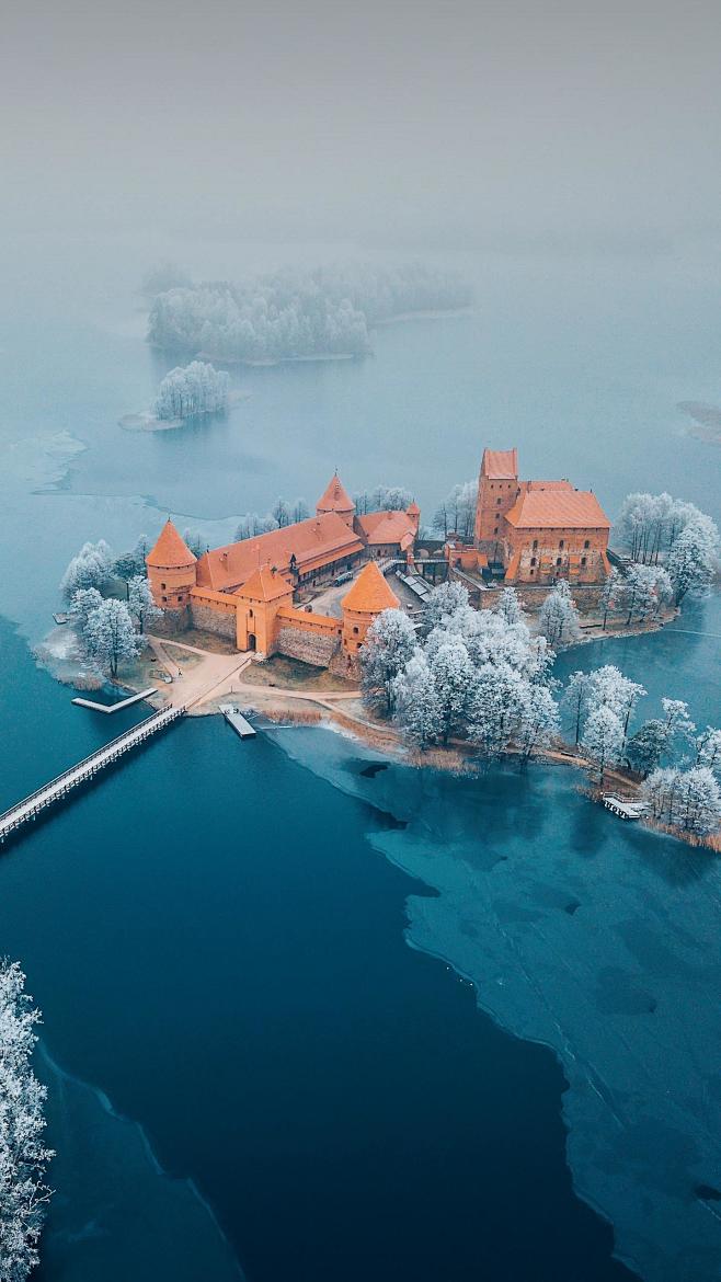 a·squirrel采集于2020-01-18 10:41:46立陶宛美景壁纸--风景a