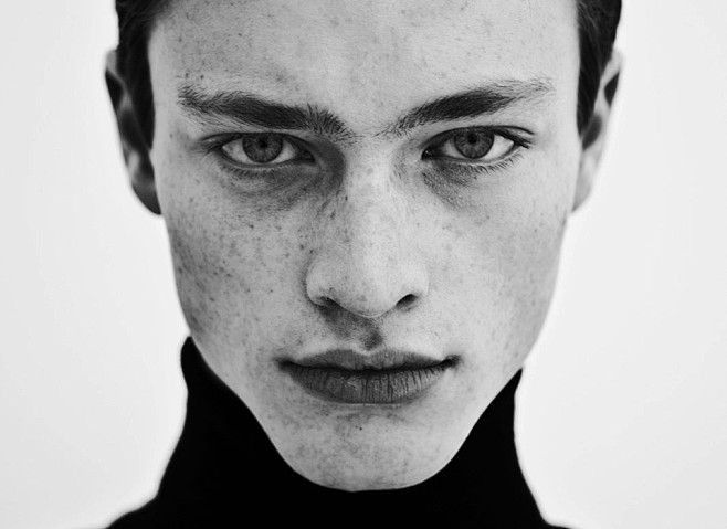 写实人物肖像摄影参考图集