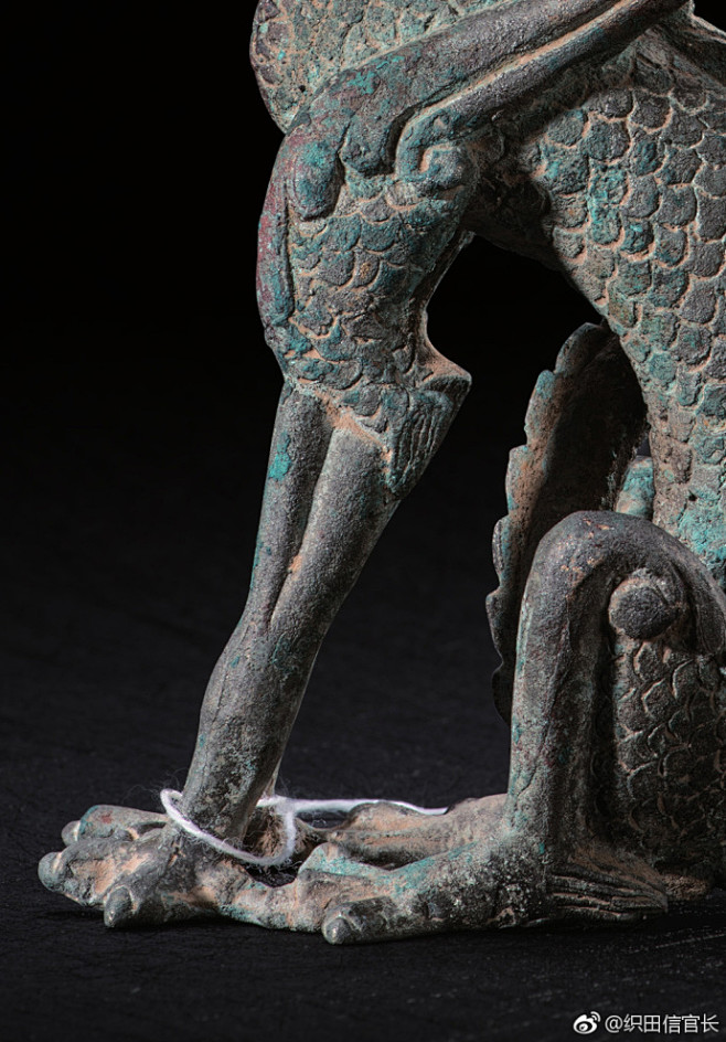 山中商会旧藏的这尊青铜座龙身形矫健蓄势待发真有唐龙遗风6767